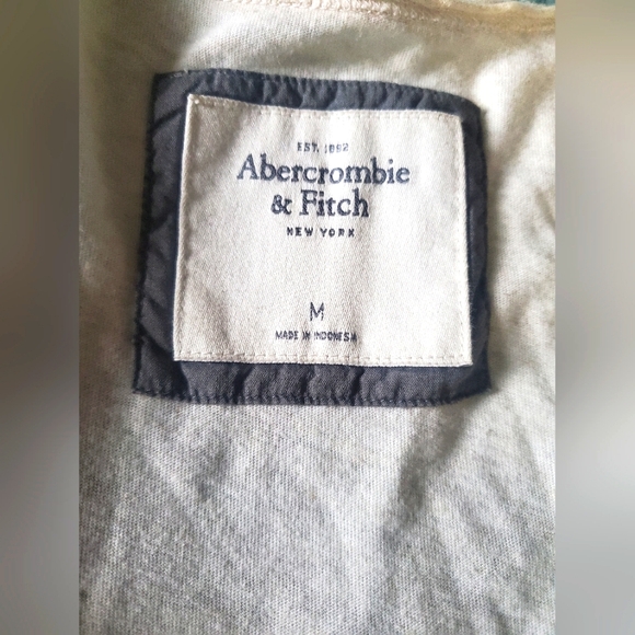 Abercrombie and Fitch tank top - Picture 4 of 5